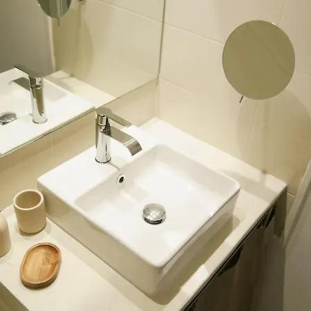 Vue Et St Tropez 2 Wifi-climatisation Piscines Apartment