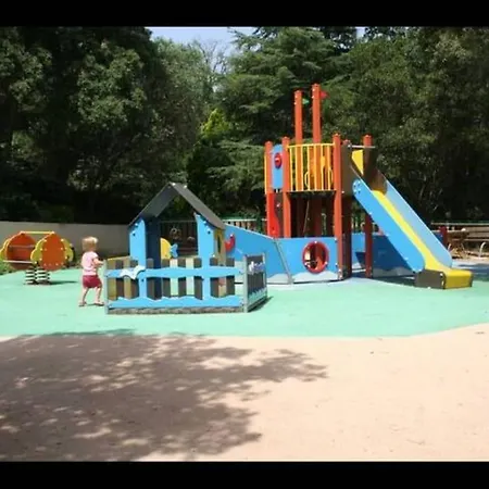 Vue Et St Tropez 2 Wifi-climatisation Piscines Apartamento *